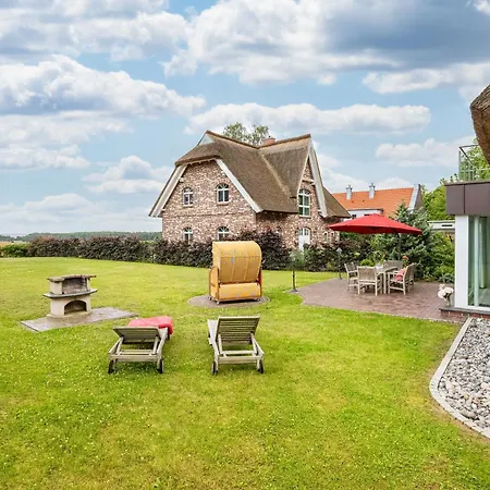 Haus Boddenresidenz 1